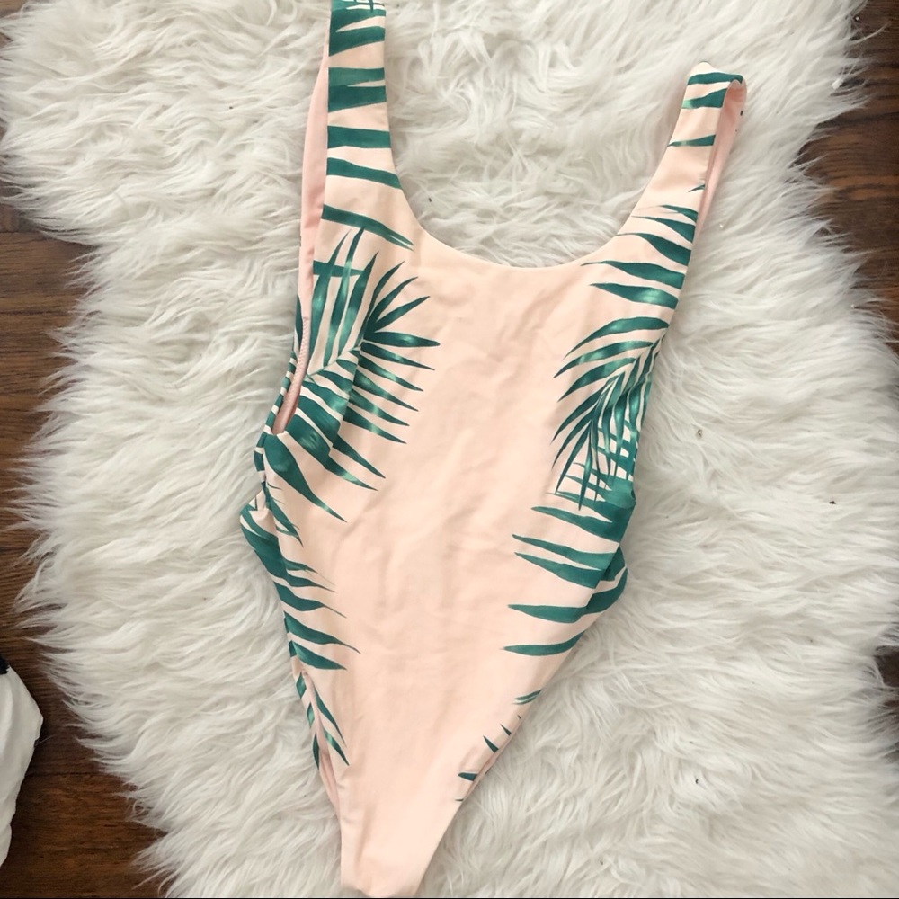 Aerie One Piece Palm Leaf Swimsuit - Light Pink